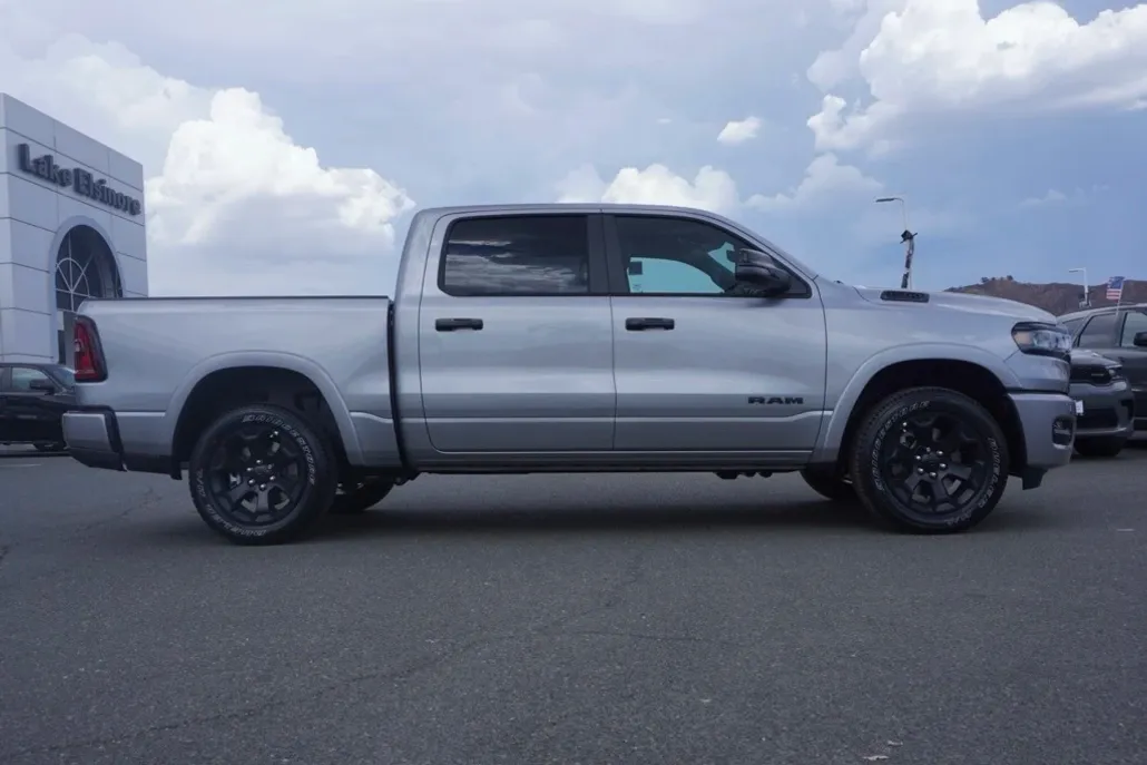 2026 Ram 1500 Big Horn Night Edition photo 1