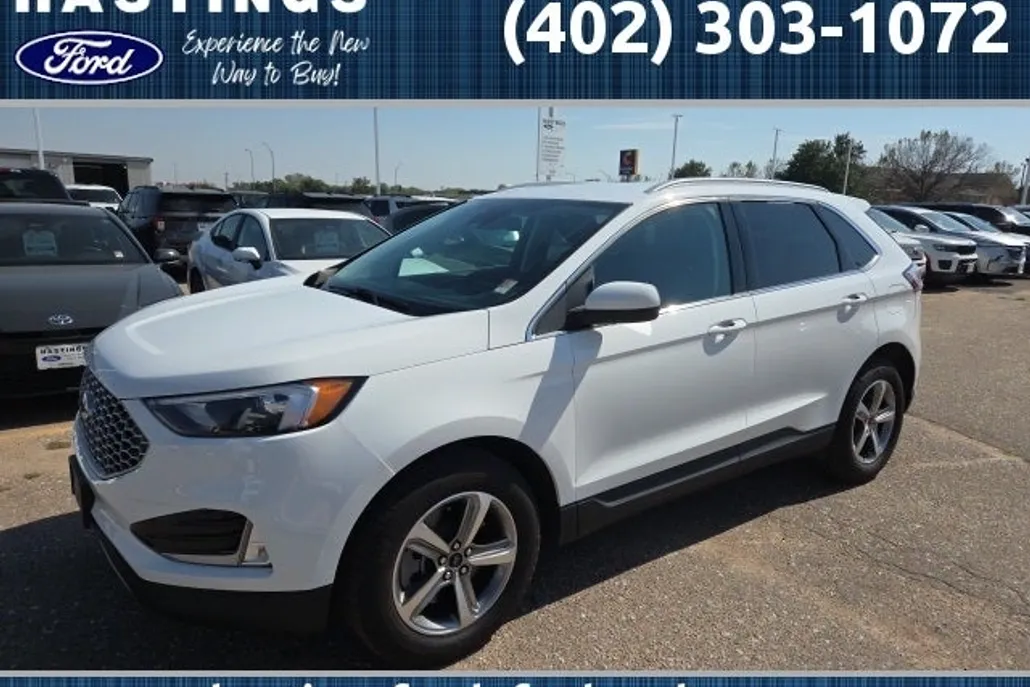 2023 Ford Edge SEL photo 1