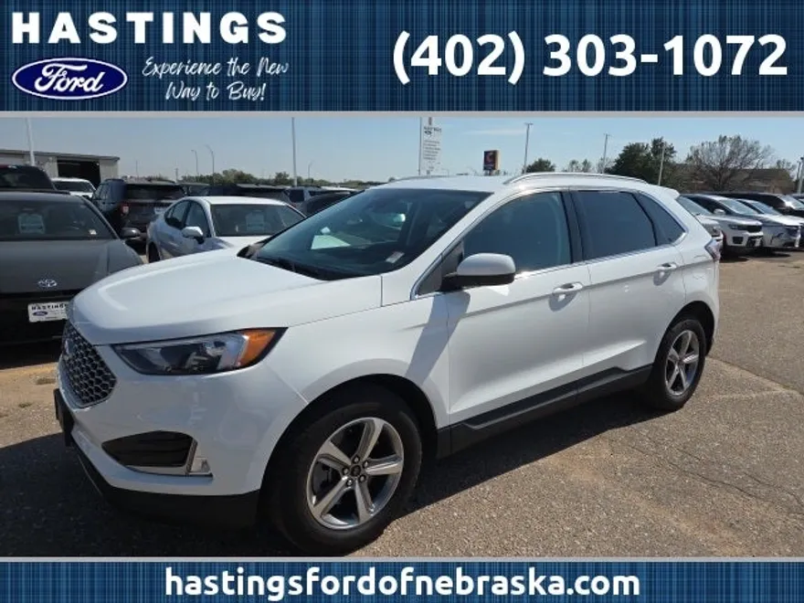 2023 Ford Edge SEL photo 1
