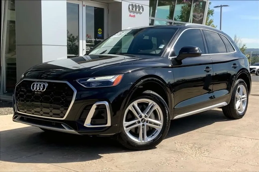 2024 Audi Q5 55 Premium Plus photo 1