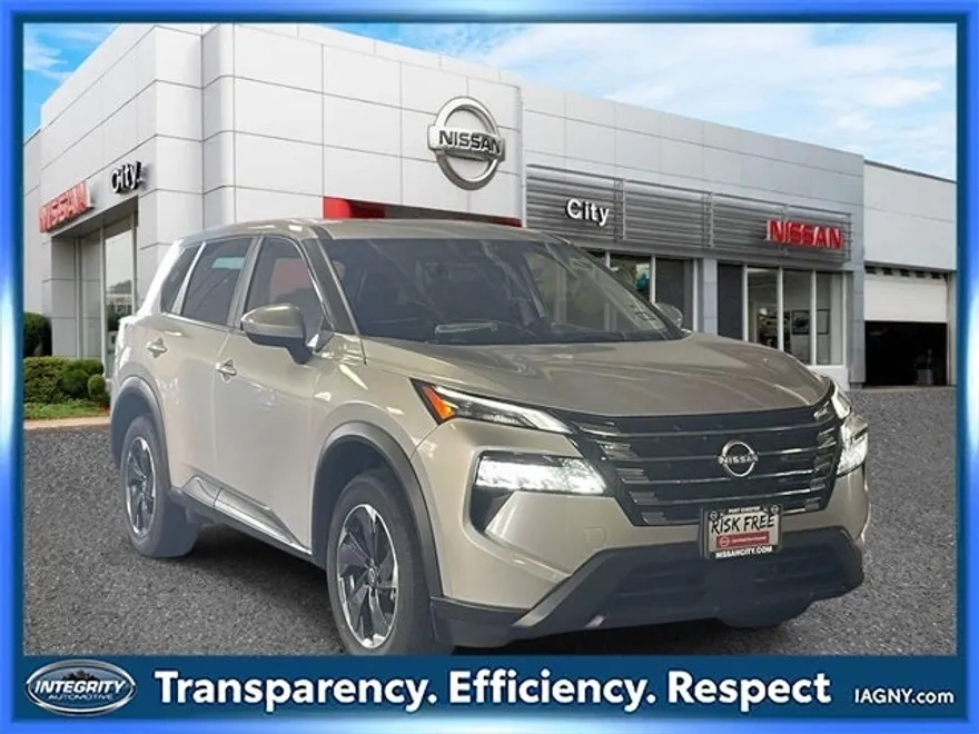2024 Nissan Rogue SV photo 1