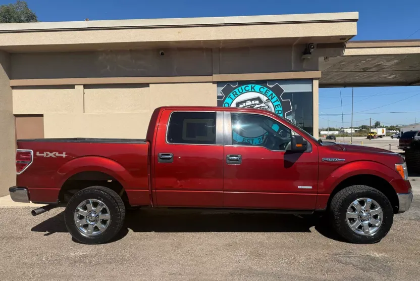 2014 Ford F-150 XLT photo 1