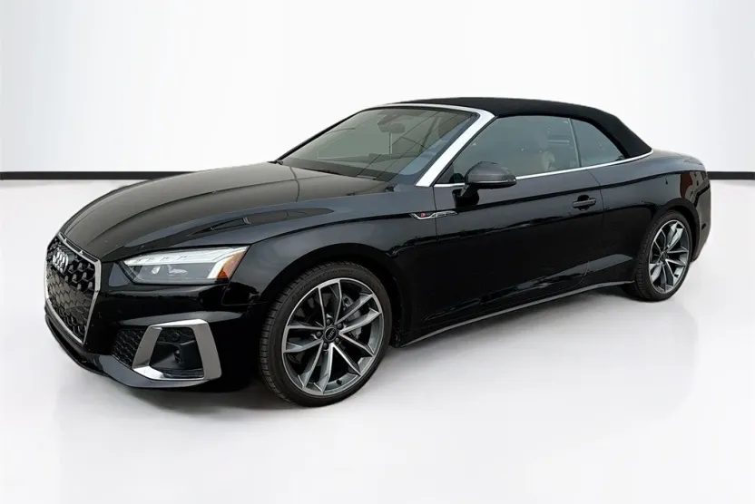 2024 Audi A5 45 S line Premium Cabriolet photo 1