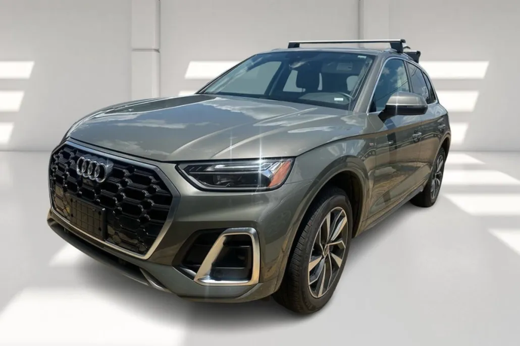 2024 Audi Q5 S line Premium Plus photo 1