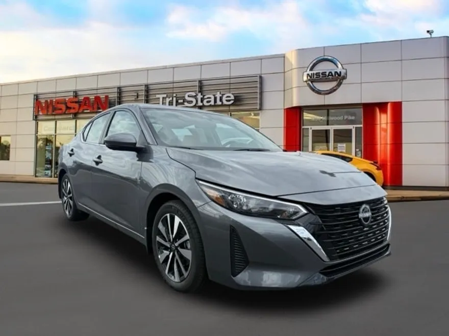 2025 Nissan Sentra SV photo 1