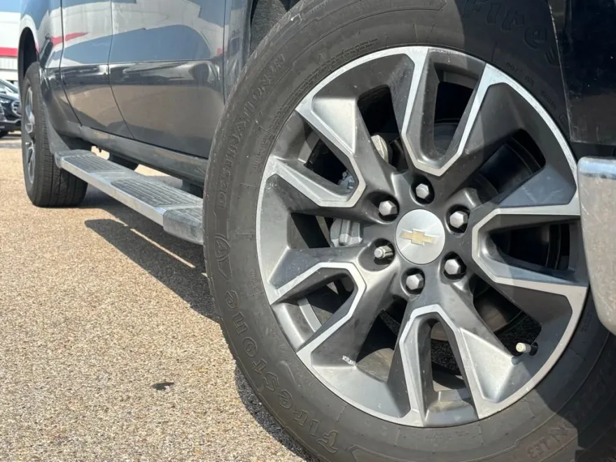 2022 Chevrolet Silverado 1500 photo 1