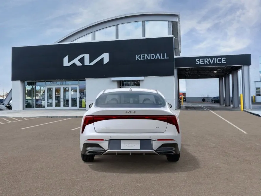 2026 Kia K5 GT-Line photo 1
