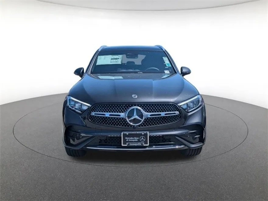 2025 Mercedes Benz GLC 300 4MATIC photo 1