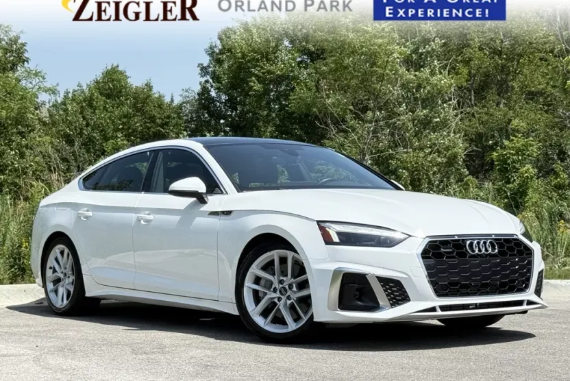 2024 Audi A5 45 S line Premium Plus photo 1