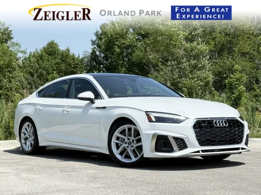 2024 Audi A5 45 S line Premium Plus photo 1