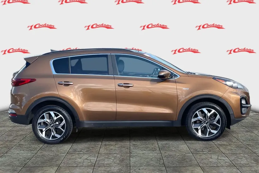 2020 Kia Sportage EX photo 1
