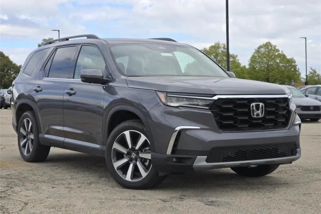 2025 Honda Pilot Elite photo 1
