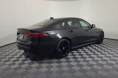 2024 Jaguar XF P250 R-Dynamic SE photo 2