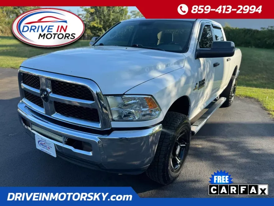 2017 Ram 2500 Tradesman photo 1