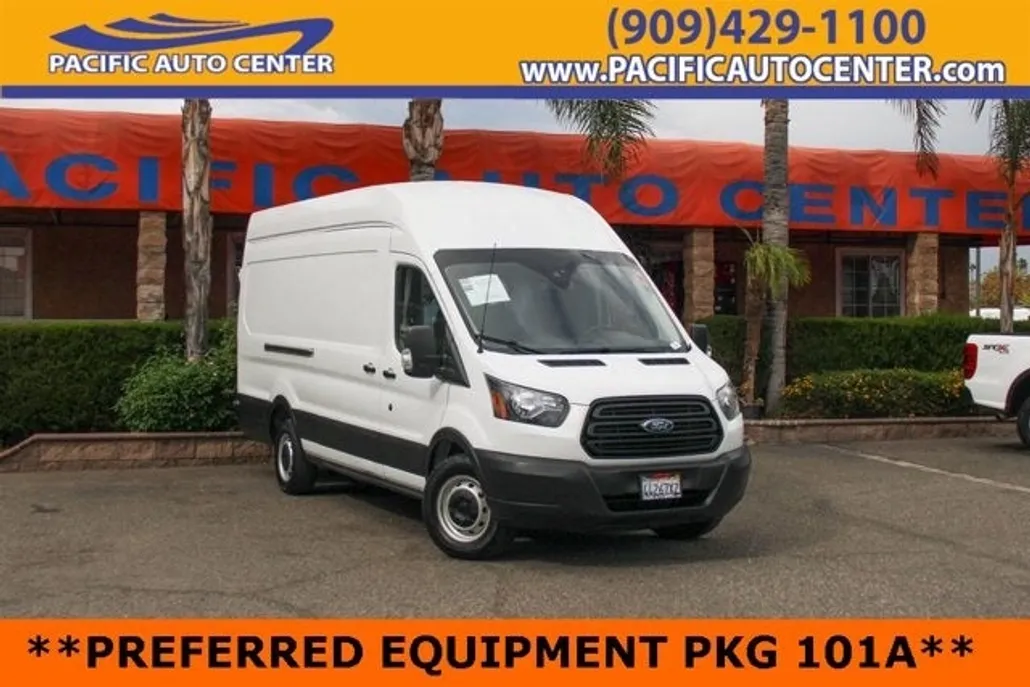 2019 Ford Transit photo 1