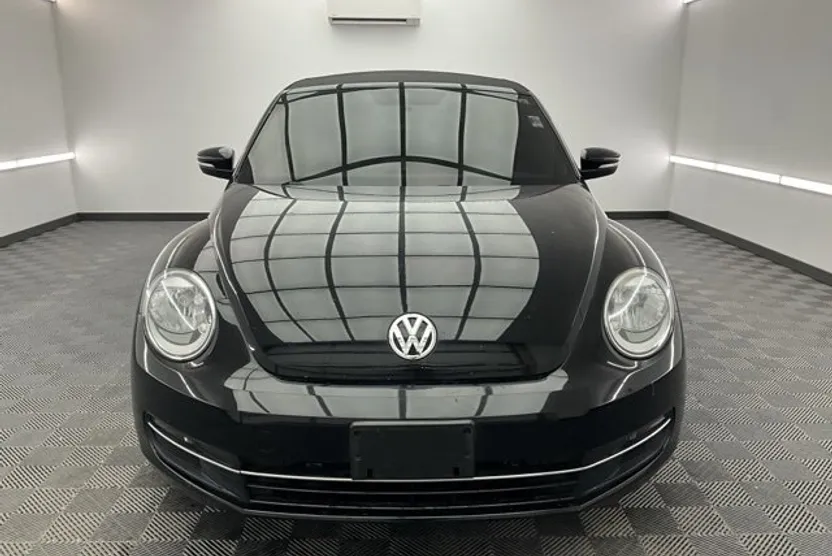 2014 Volkswagen Beetle TDI photo 1