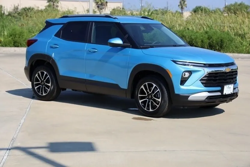 2026 Chevrolet Trailblazer LT photo 1