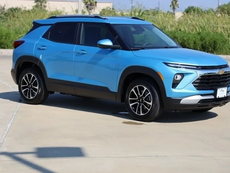 2026 Chevrolet Trailblazer LT photo 1