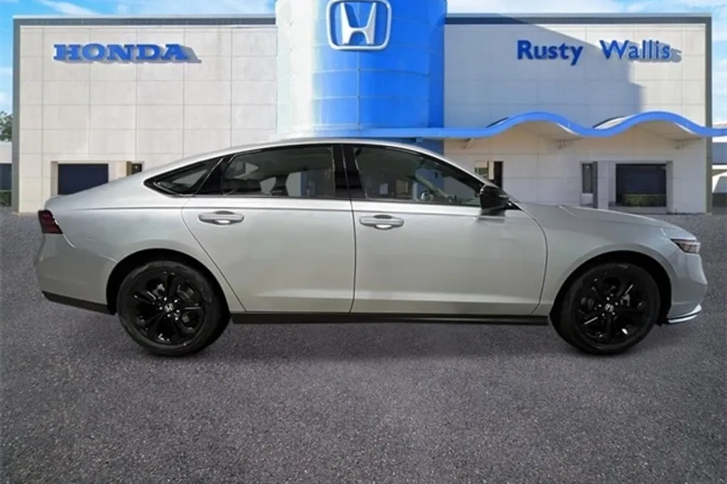 2025 Honda Accord SE photo 1
