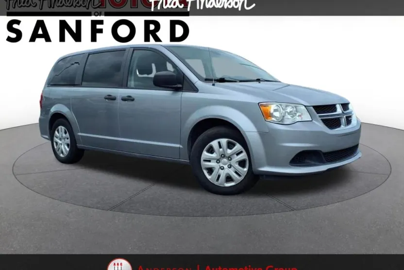 2019 Dodge Grand Caravan SE photo 1
