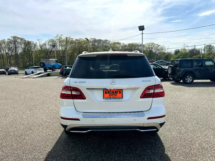 2015 Mercedes Benz ML 4MATIC 350 photo 6