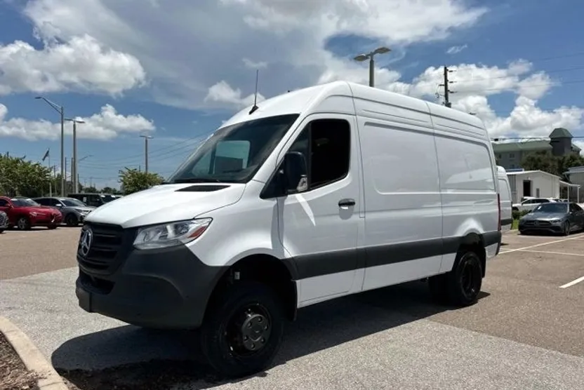 2024 Mercedes Benz Sprinter 3500 170 WB High Roof photo 1