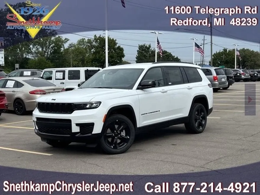 2025 Jeep Grand Cherokee Altitude photo 1
