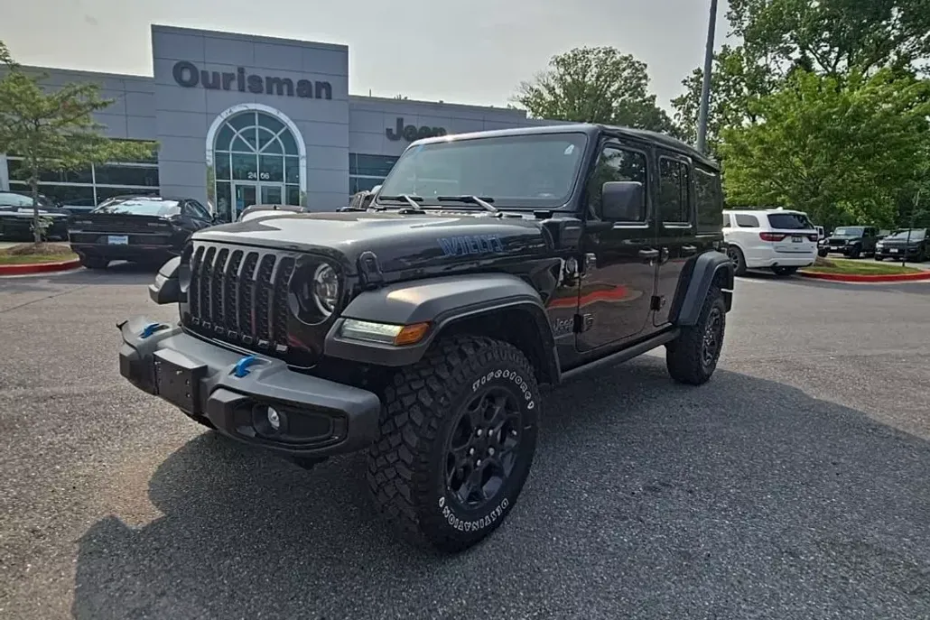2023 Jeep Wrangler Base 4xe photo 1