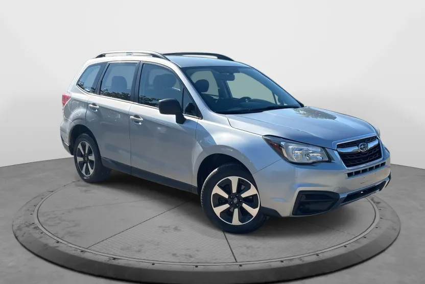 2018 Subaru Forester 2.5i photo 1