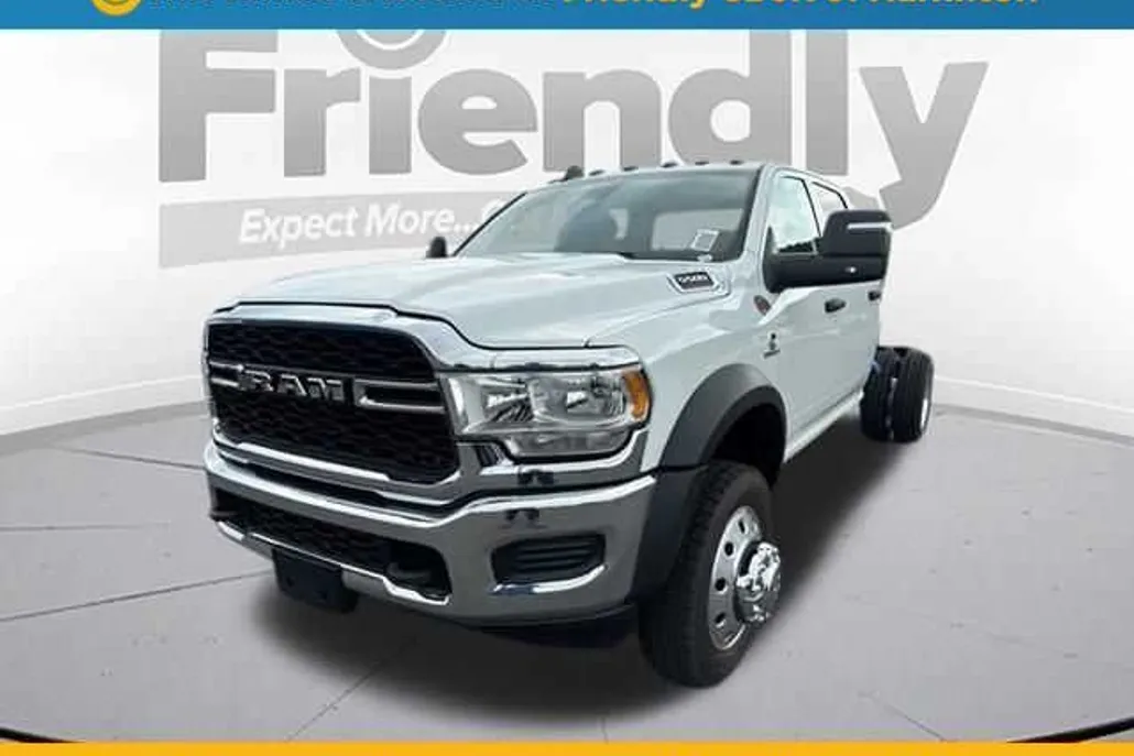 2024 Ram 5500 Tradesman photo 1