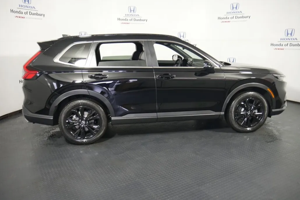 2026 Honda CR-V Sport Touring Hybrid photo 1
