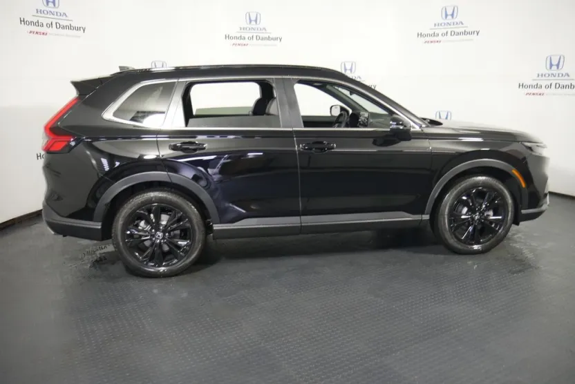 2026 Honda CR-V Sport Touring Hybrid photo 1