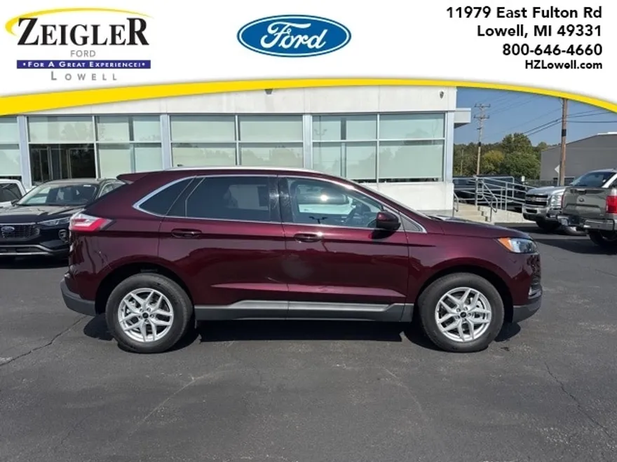 2024 Ford Edge SEL photo 1