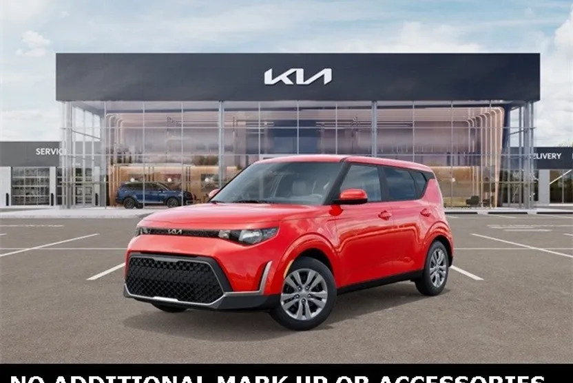2025 Kia Soul LX photo 1