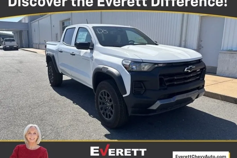 2026 Chevrolet Colorado Trail Boss photo 1