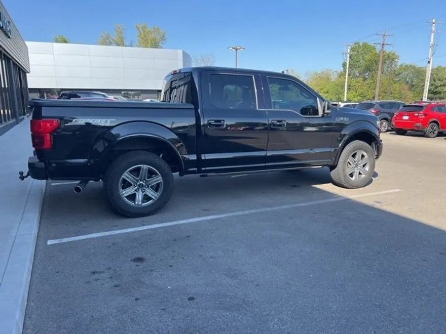2018 Ford F-150 Lariat photo 1