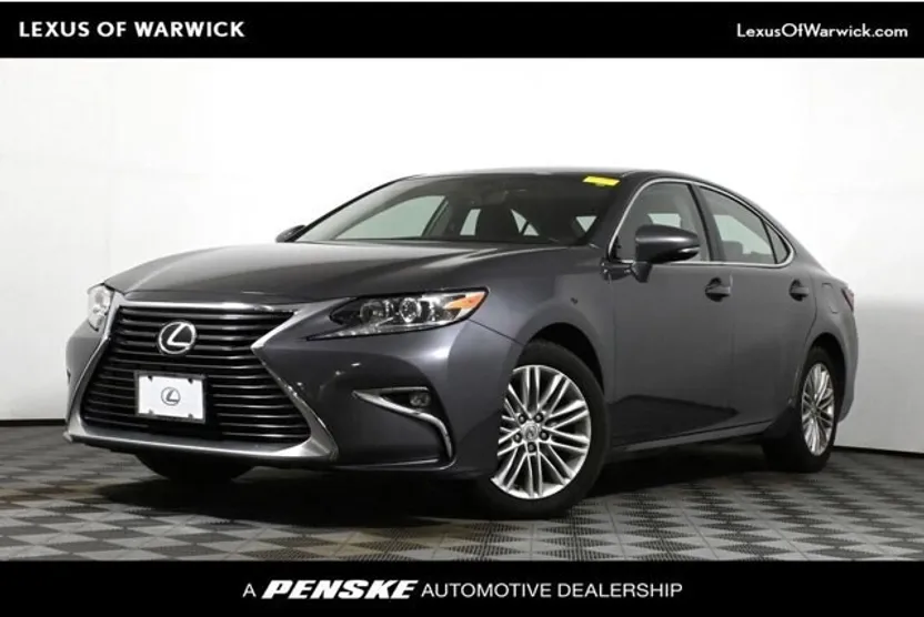 2016 Lexus ES 350 photo 1
