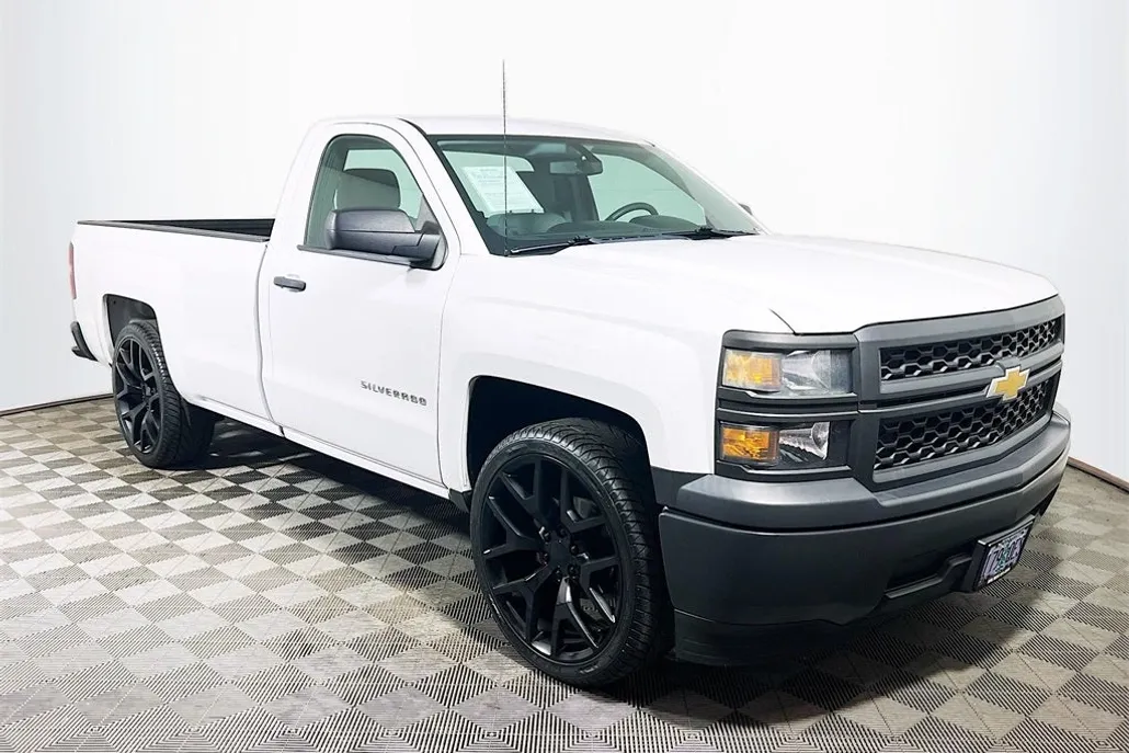 2015 Chevrolet Silverado 1500 photo 1