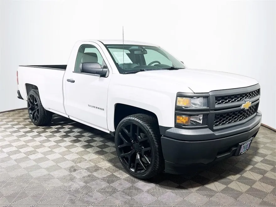 2015 Chevrolet Silverado 1500 photo 1