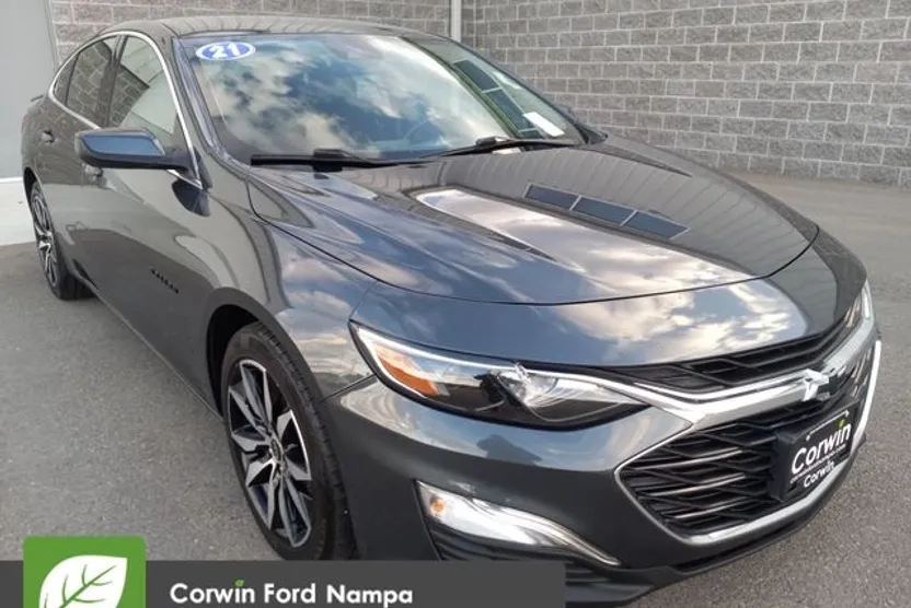 2021 Chevrolet Malibu RS photo 1