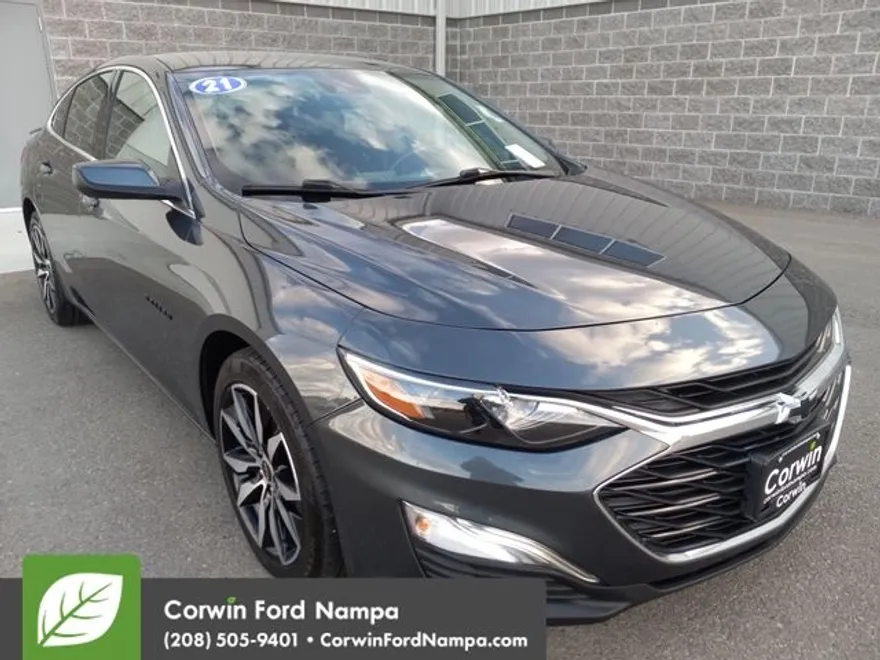 2021 Chevrolet Malibu RS photo 1