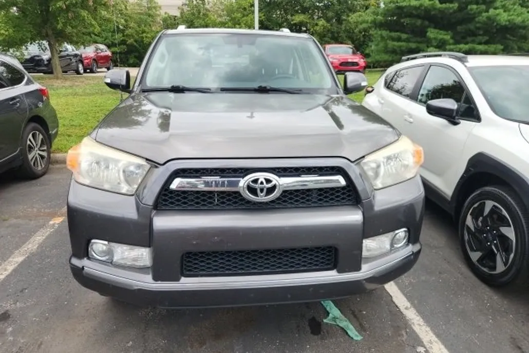 2012 Toyota 4Runner Limited photo 1
