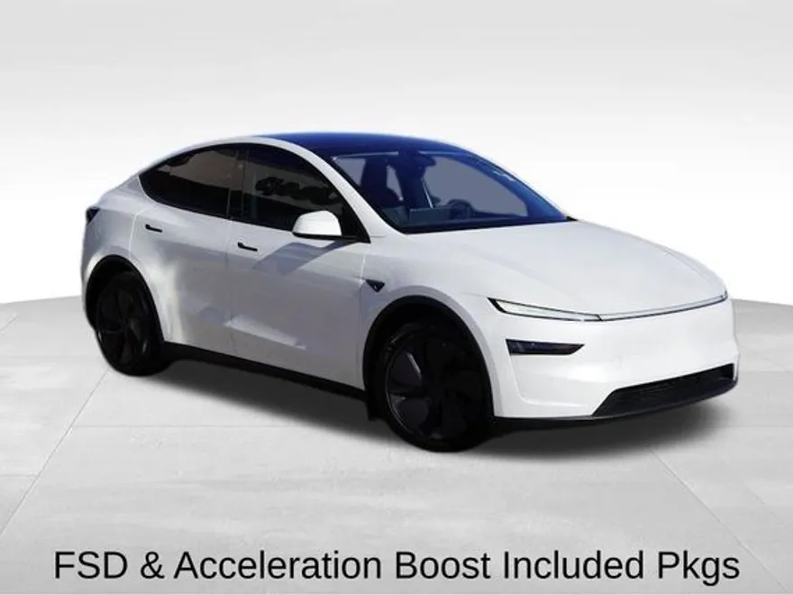 2026 Tesla Model Y Long Range photo 1