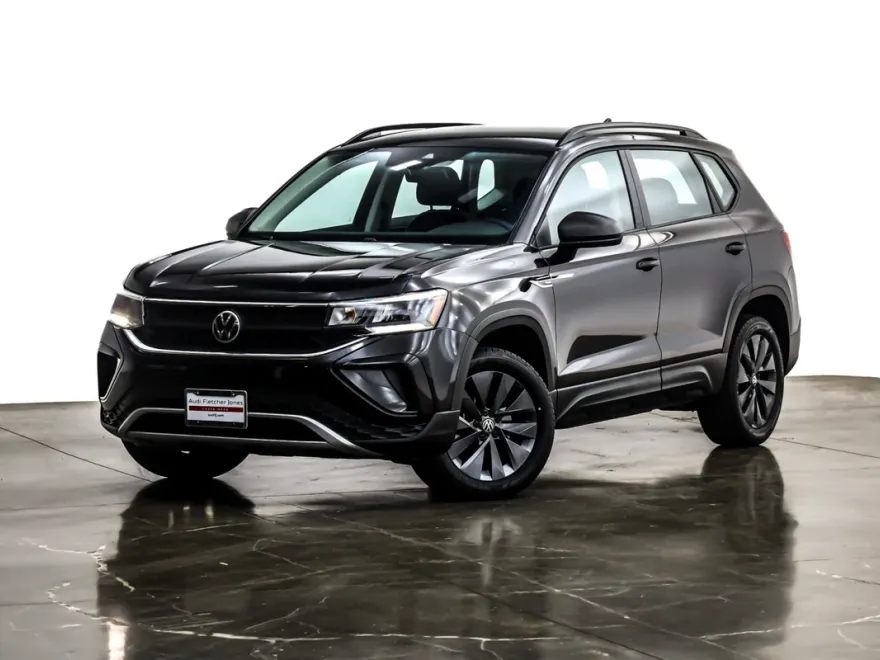 2022 Volkswagen Taos S photo 1