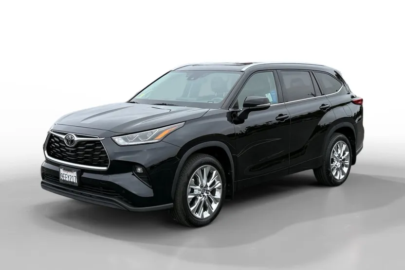 2022 Toyota Highlander Limited photo 1