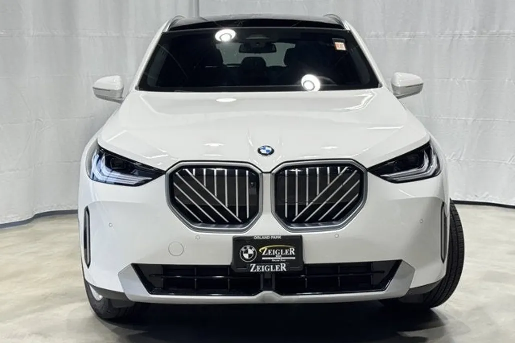2025 Bmw X3 30x Drive photo 1