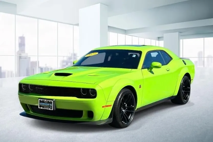 2023 Dodge Challenger R/T Scat Pack Widebody photo 1