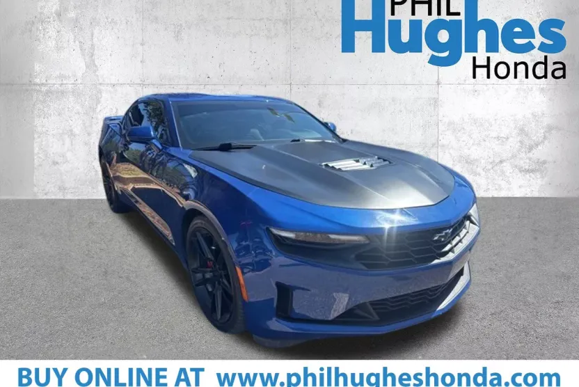 2022 Chevrolet Camaro LT1 photo 1