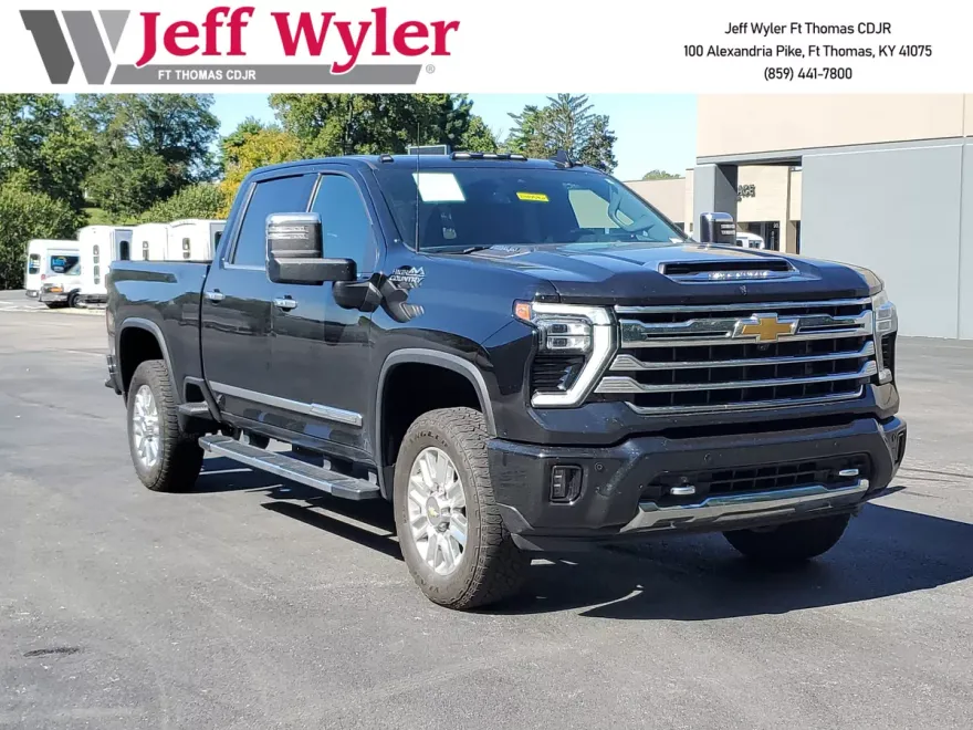 2024 Chevrolet Silverado 2500HD High Country photo 1