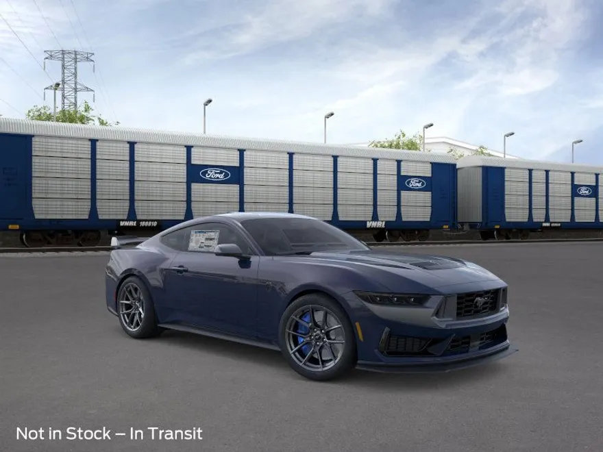 2025 Ford Mustang Dark Horse photo 1